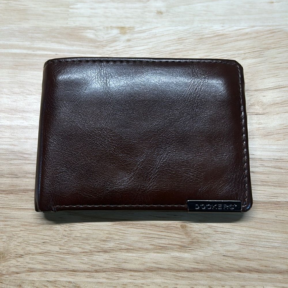 Brown Dockers Leather Wallet